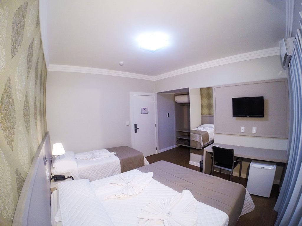 Hotel Seville Park