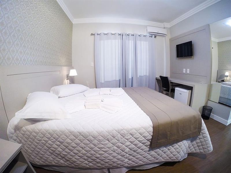 Seville Park Hotel